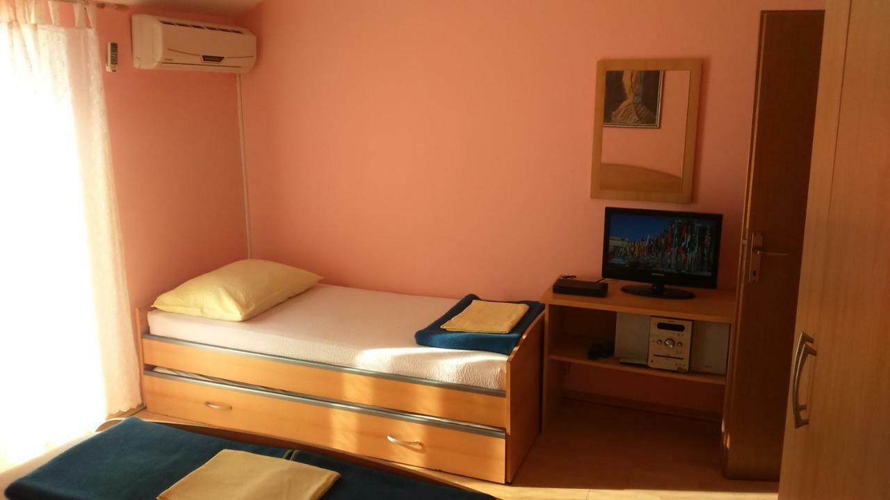 Apartman Lea Tučepi Εξωτερικό φωτογραφία