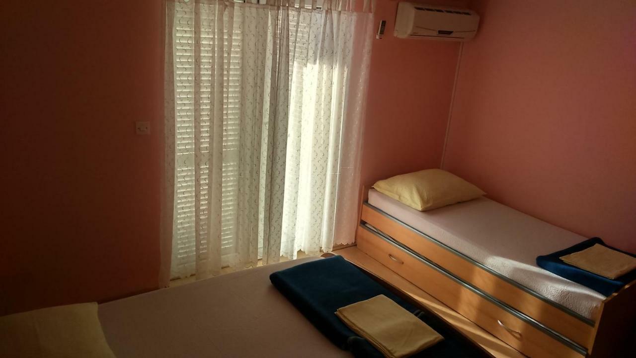 Apartman Lea Tučepi Εξωτερικό φωτογραφία